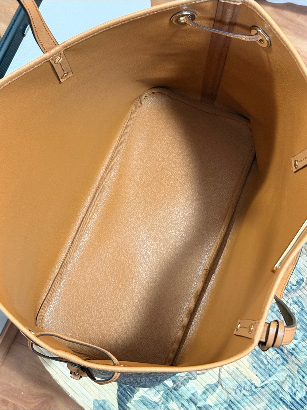 Michael Kors Brown and Tan Logo Tote - Picture 4 of 4